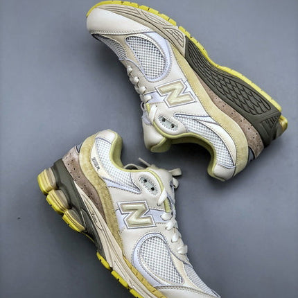 New Balance 2002R Auralee