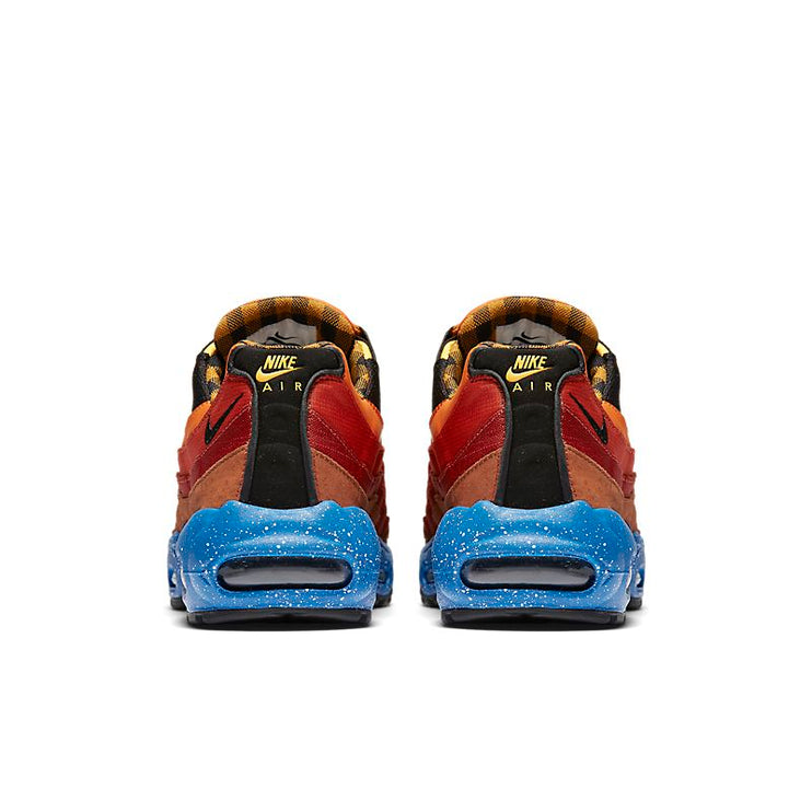 NIKE Air Max 95 Pack feu de camp