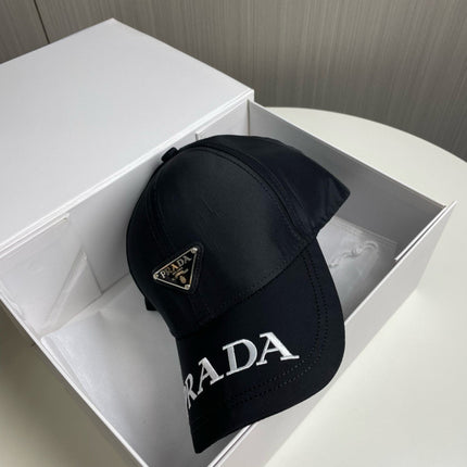 CASQUETTE PRADA