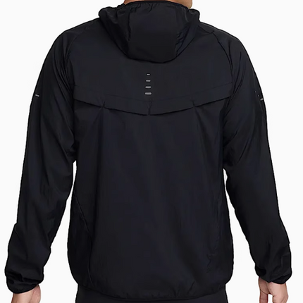 VESTE NIKE IMPERMEABLE NOIR