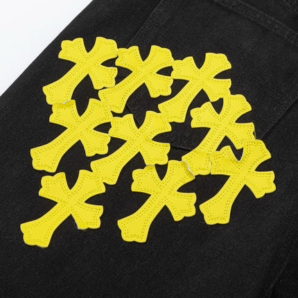 JEAN NOIR AVEC PATCH CROIX JAUNE ET CHROME HEARTS