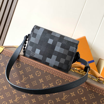 SACOCHE LOUIS VUITTON