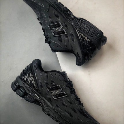 New Balance 1906 FULL BLACK