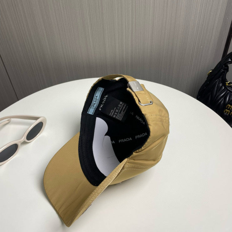 CASQUETTE PRADA