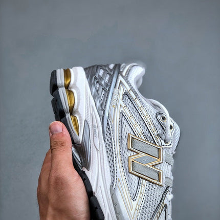 New Balance 1906R