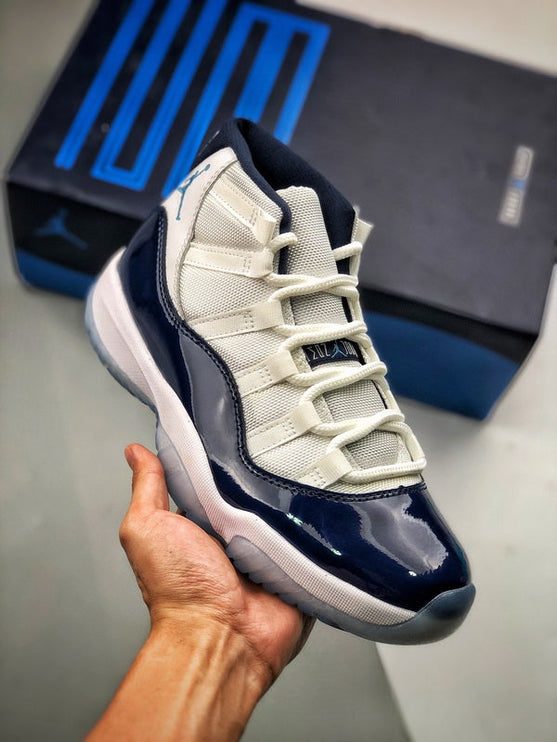 Air Jordan 11 "UNC"