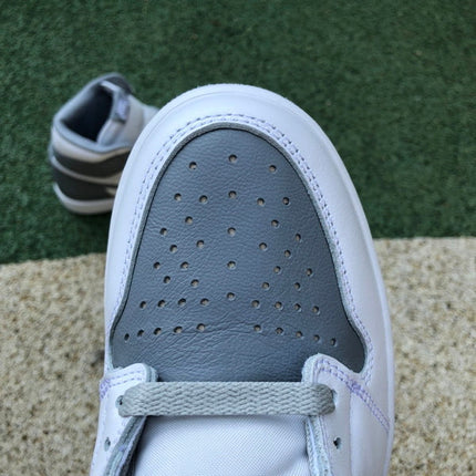 Air Jordan 1 High OG “Stealth”
