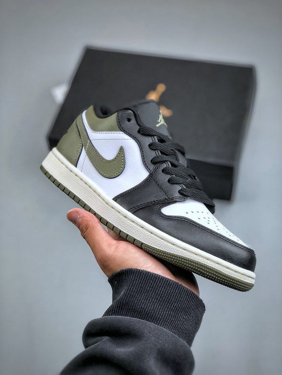 Air Jordan 1 Low OG "Oxidized Green"