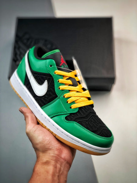Air Jordan 1 Low SE Holiday Special
