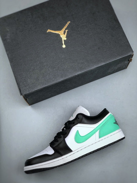 Air Jordan 1 Low green glow