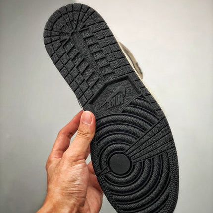 Air Jordan 1 Retro “Dark Mocha”
