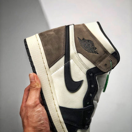 Air Jordan 1 Retro “Dark Mocha”