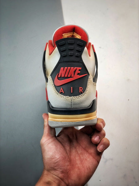 Air Jordan 4 Retro "Leaf Red"