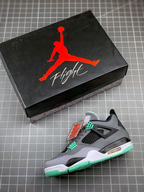 Air Jordan 4 “Cool Grey”