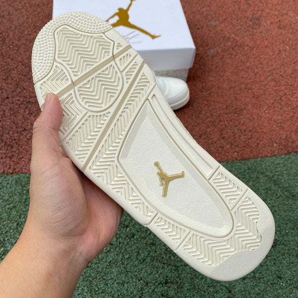 Air Jordan 4 “Metallic Gold”