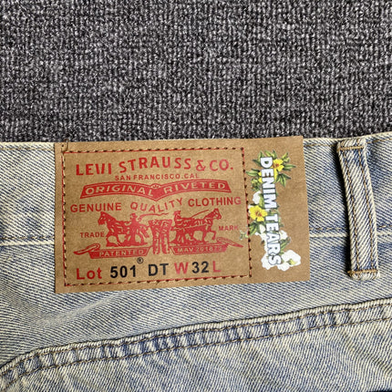 Jean Denim Tears x Levi's sale délavé clair