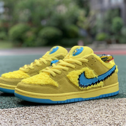 SB Dunk Low Pro x Grateful Dead Bears Opti Yellow
