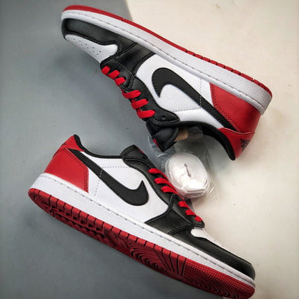 Jordan 1 Black Toe à tige basse rétro originale 2023