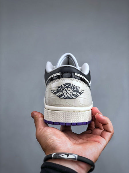 Jordan 1 Low SE Punk Rock