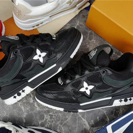 LOUIS VUITTON SKATE SNEAKER NOIR ET BLANC