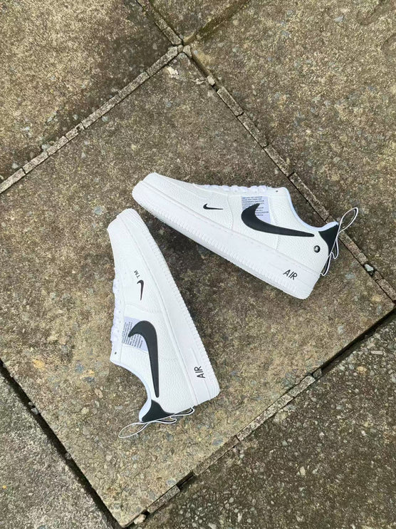 Nike Air Force 1 07 LV8 Utility Black