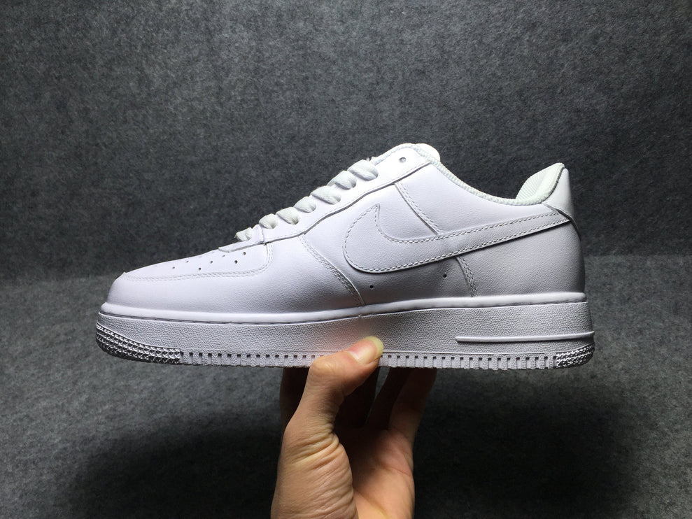 Nike Air Force 1 Low '07 Triple White