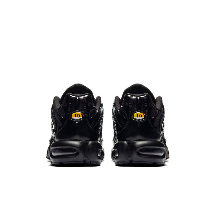Nike Air Max Plus "Triple Black"
