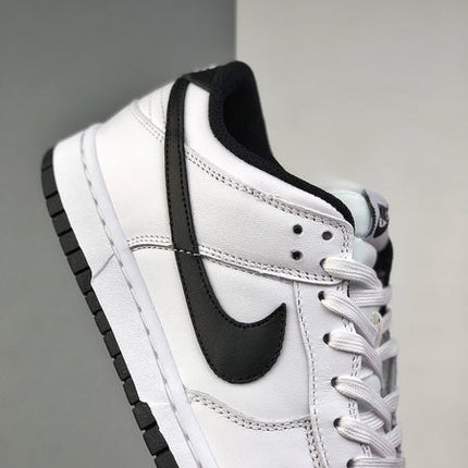 NIKE Dunk Low Retro Black and white