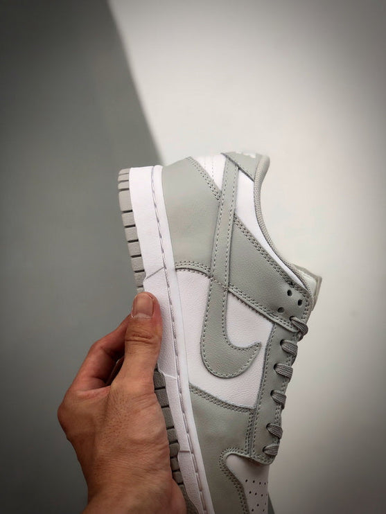 NIKE Dunk Low "Photon Dust"