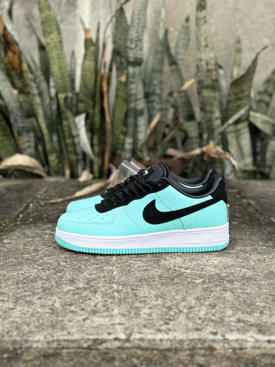 Tiffany & Co. x Air Force 1 Low '1837' Friends & Family