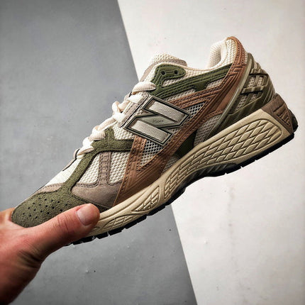 New Balance 1906U