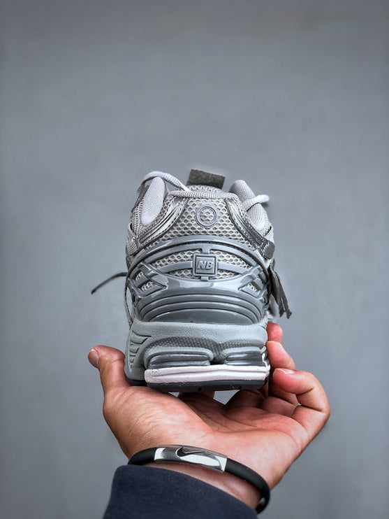 New Balance 1906