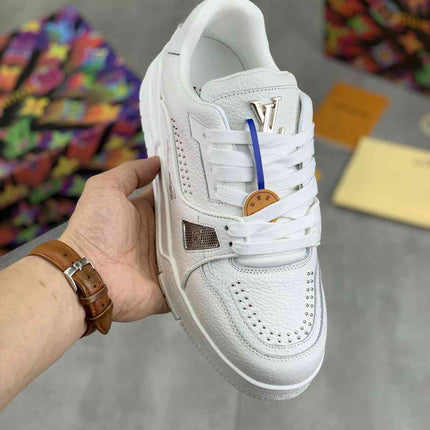 LOUIS VUITTON TRAINER 54