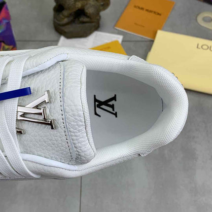 LOUIS VUITTON TRAINER 54
