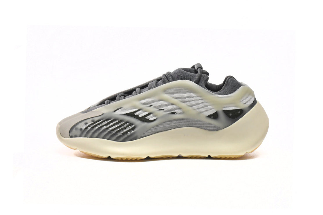 Yeezy 700 V3 Fade Salt