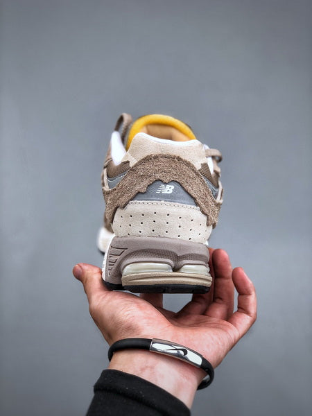 New Balance 2002R DL