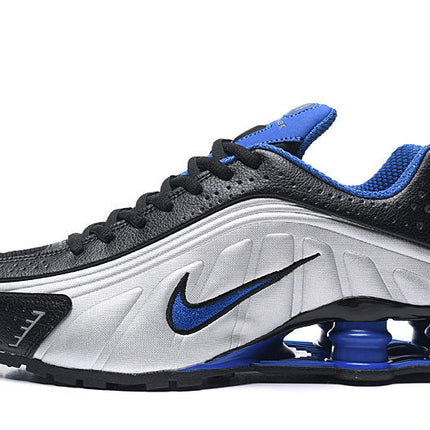 NIKE SHOX R4