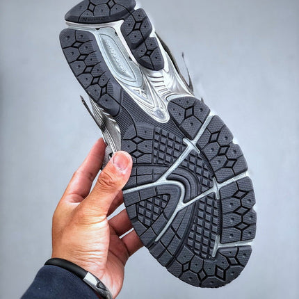 New Balance 1906