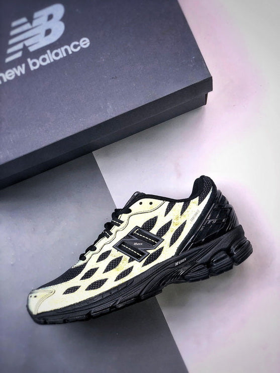 New Balance 1906 FULL BLACK