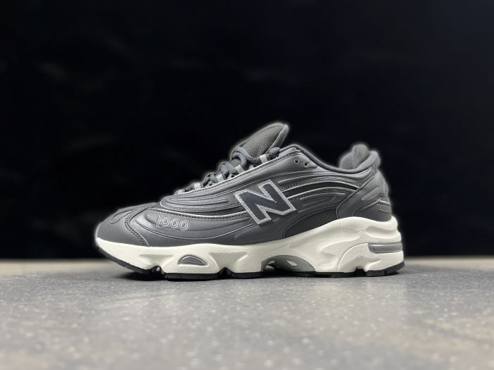 New Balance 1000JC