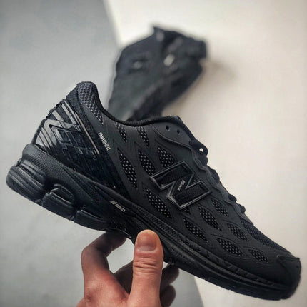 New Balance 1906 FULL BLACK