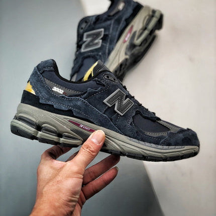 New Balance 2002R DO