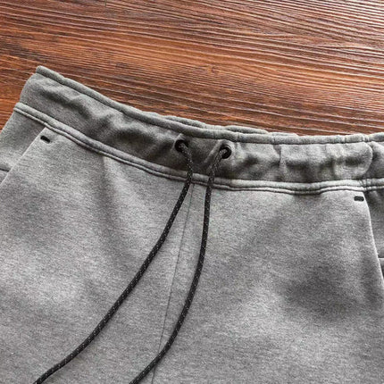PANTALON NIKE TECH FLEECE x GRIS LOUP