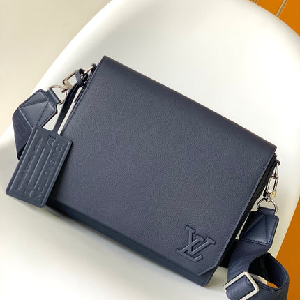 Collection image for: Sacoches louis vuitton