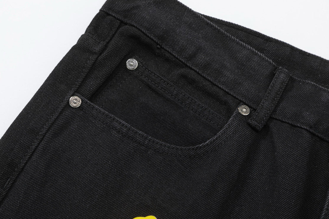 JEAN NOIR AVEC PATCH CROIX JAUNE ET CHROME HEARTS