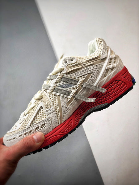New Balance 1906A