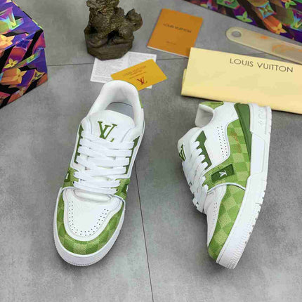 LOUIS VUITTON TRAINER 54