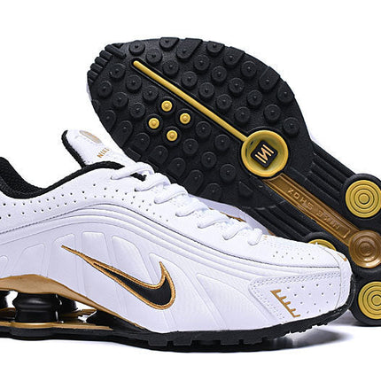 NIKE SHOX R4