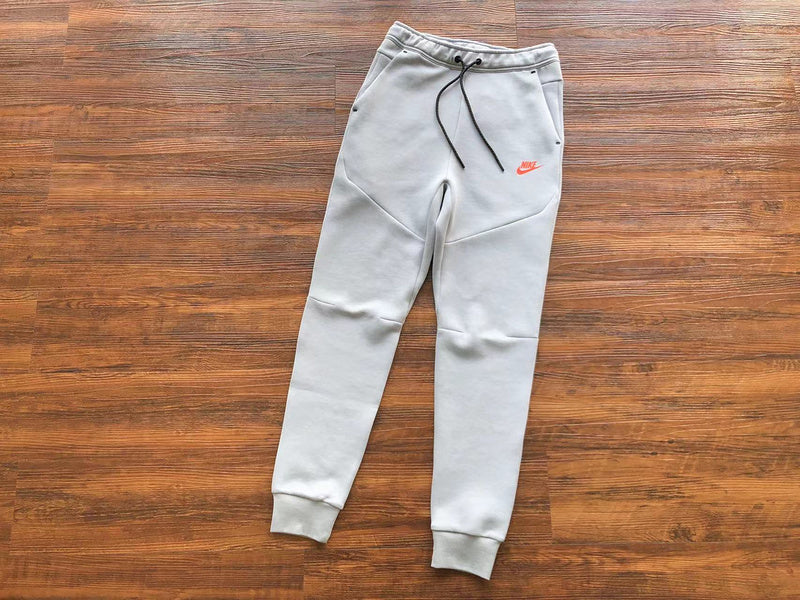 PANTALON NIKE TECH FLEECE x GRIS LOUP/AIGUE-MARINE/ORANGE