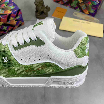 LOUIS VUITTON TRAINER 54